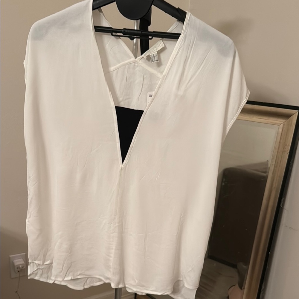 Forever 21 White Cap Sleeve Blouse with Cut Out